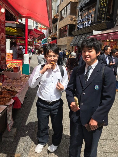 84BCF84A-7FE7-490D-9349-A35A3B9FECA6