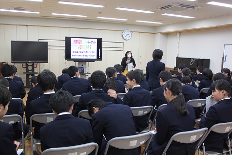 スマホ・SNSなどの危険性について勉強しました。