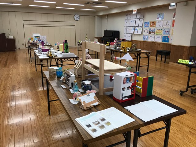 小学校夏休み作品展
