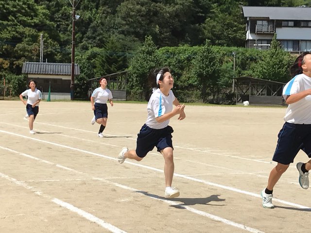 FC6CED93-49D1-4715-8A0C-E91142F3A719