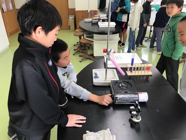 3FDDDDEC-7E94-49BF-A2A8-183F5822CD71