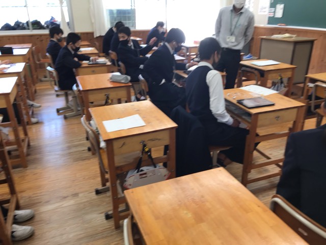 77B0C996-F5C5-4B80-B7F1-F1706CE2A189