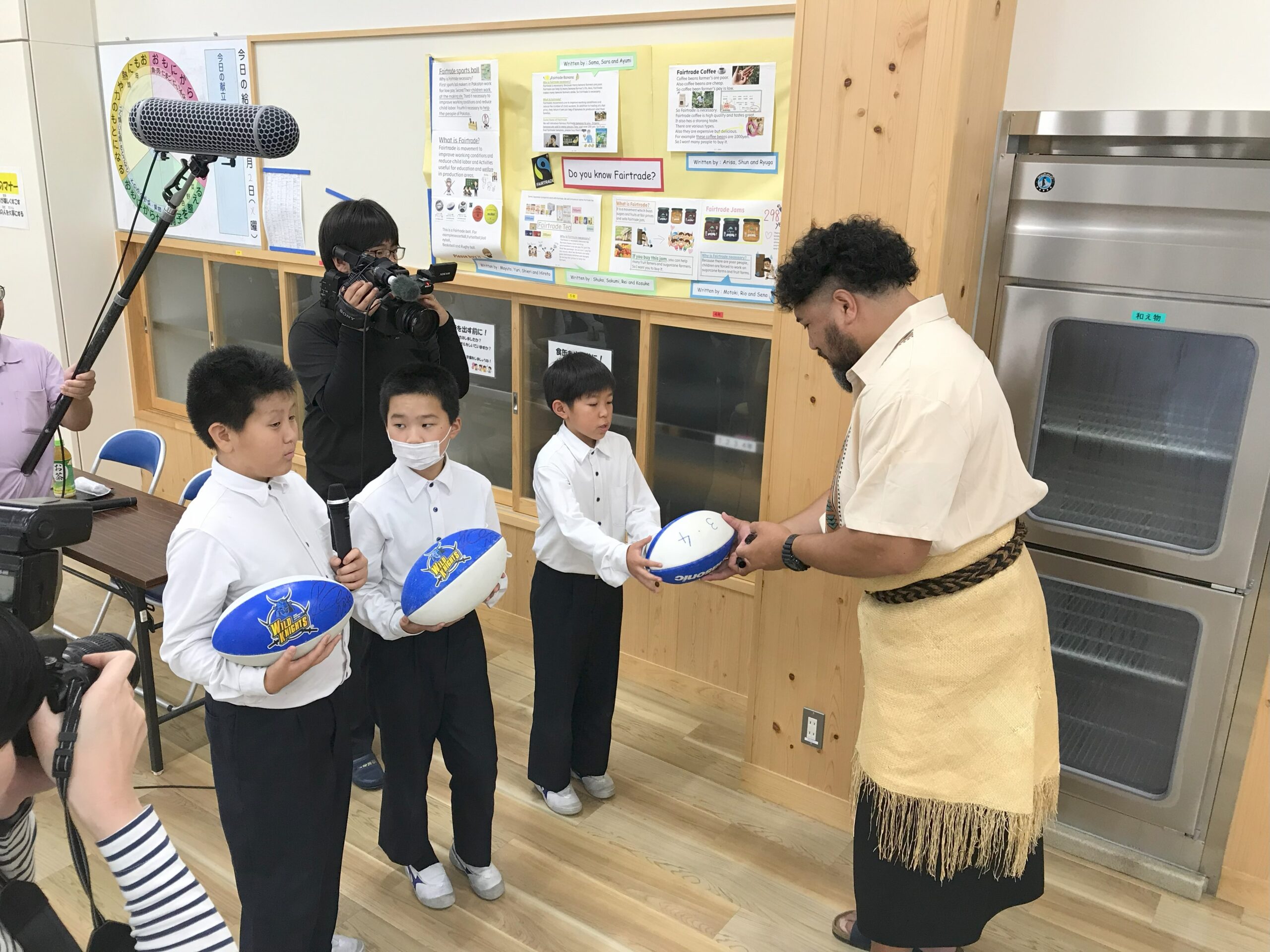 ホラニ龍コリ二アシ講演会　６月２９日